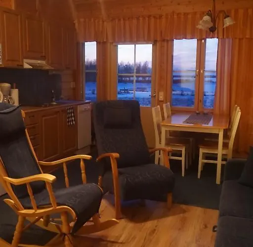 度假居 婉哈帕皮菈小屋式酒店 Simoniemi